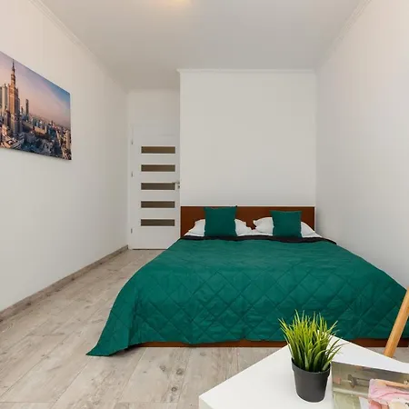 아파트 Rondo Wiatraczna With Parking By Renters *