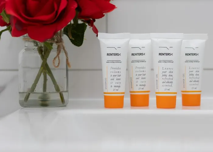 Rondo Wiatraczna With Parking By Renters Lejlighed *