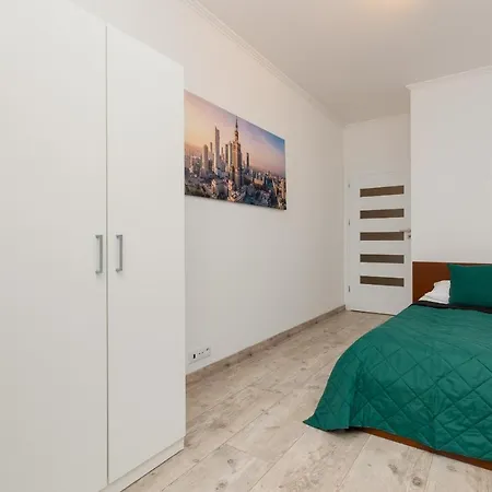 Apartament Rondo Wiatraczna With Parking By Renters